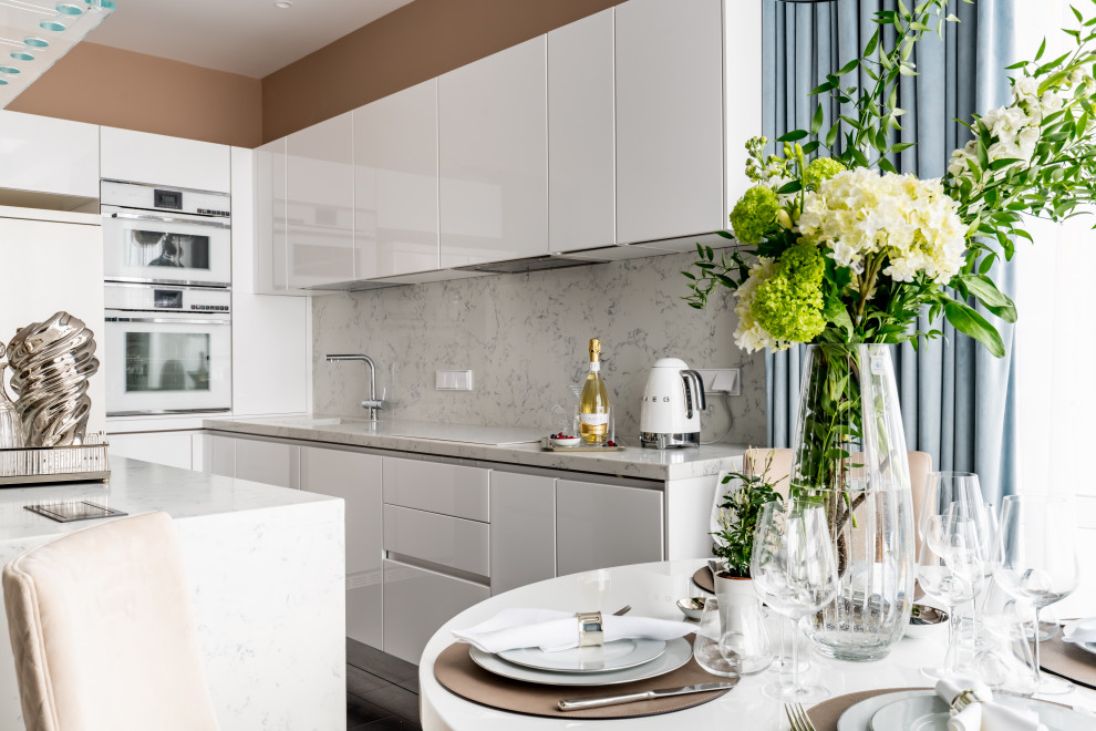 Бежевый и зеркала