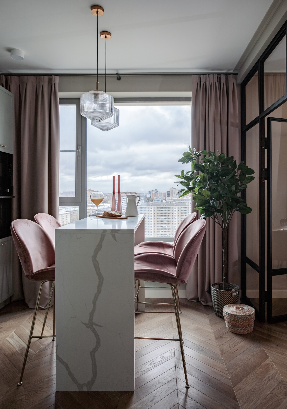 Проект недели: Кухня-гостиная с окнами на восток