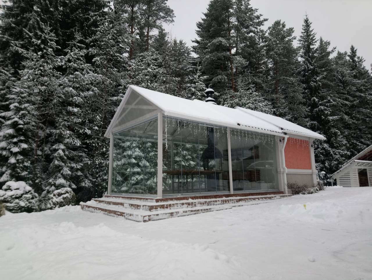 Остекление летней кухни, пос. Сярьги