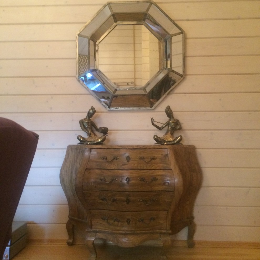 Обложка альбома: Комод