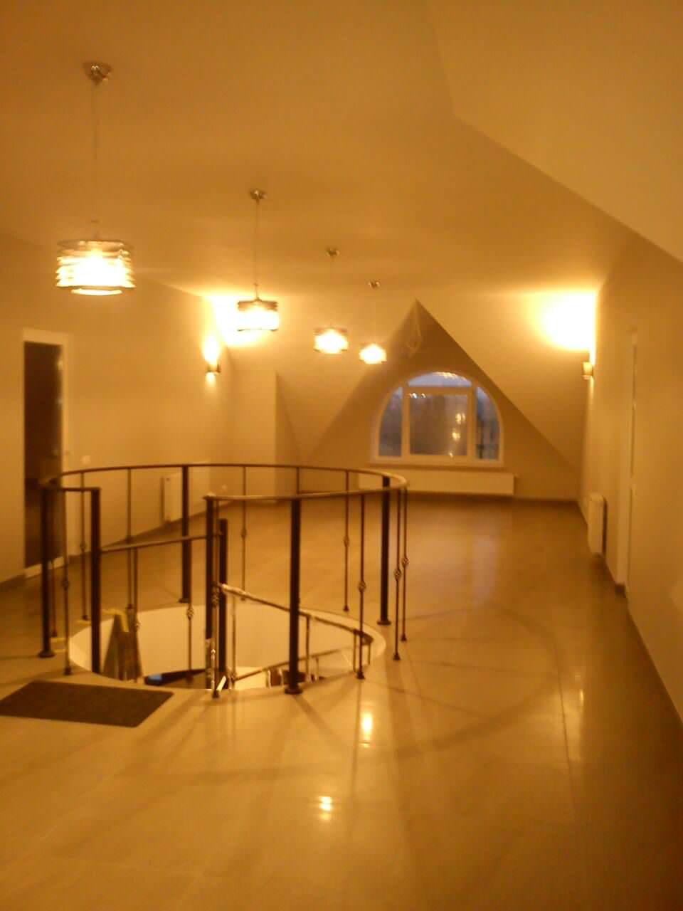 Обложка проекта: Лакшери