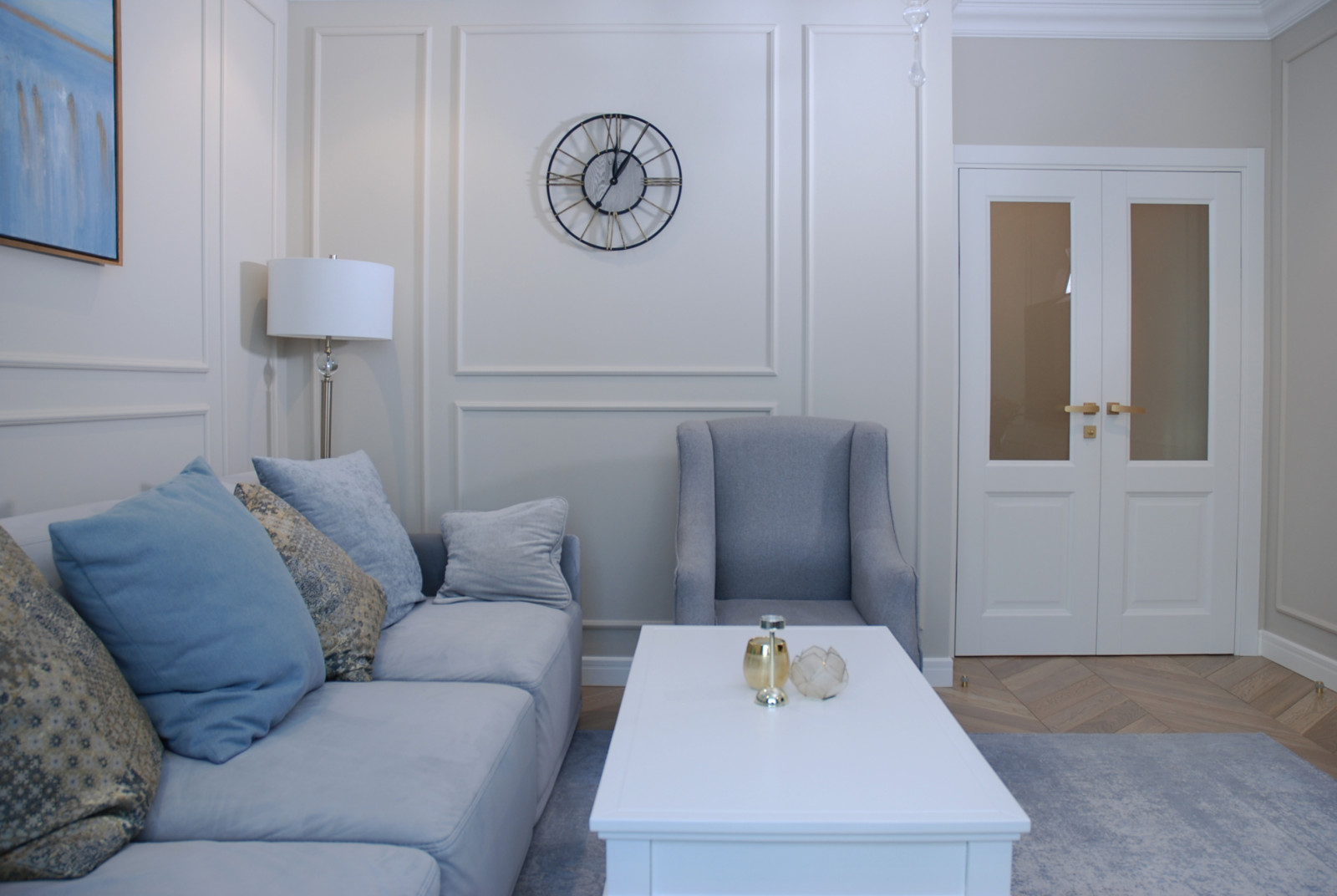 Проект 4-х комнатной квартиры в нежных тонах