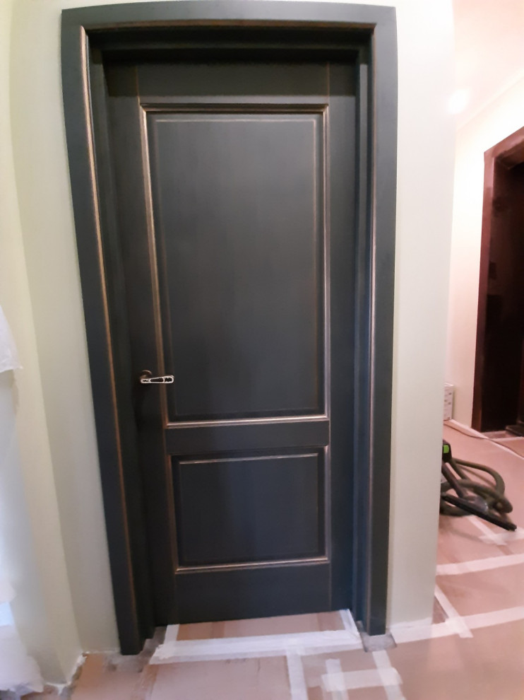 Двери из массива (фото работ с нескольких объектов)