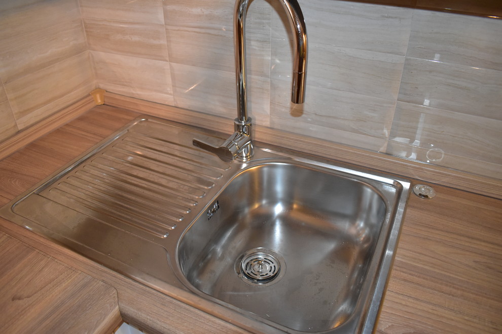 Кухня из массива бука, модель ЭКО