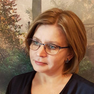 Елена Иващенко