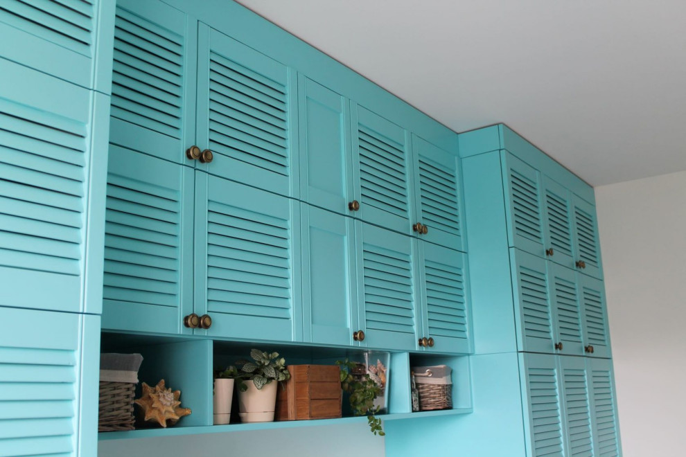 Шкафы в спальню.