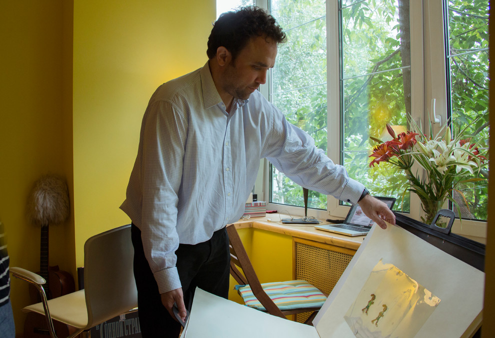 В гостях: Московское жилище французского графа и коллекционера комиксов