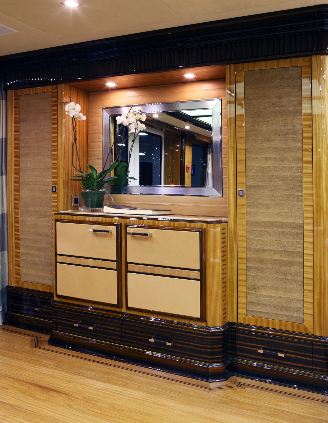 Проект яхты от итальянской компании RADICE