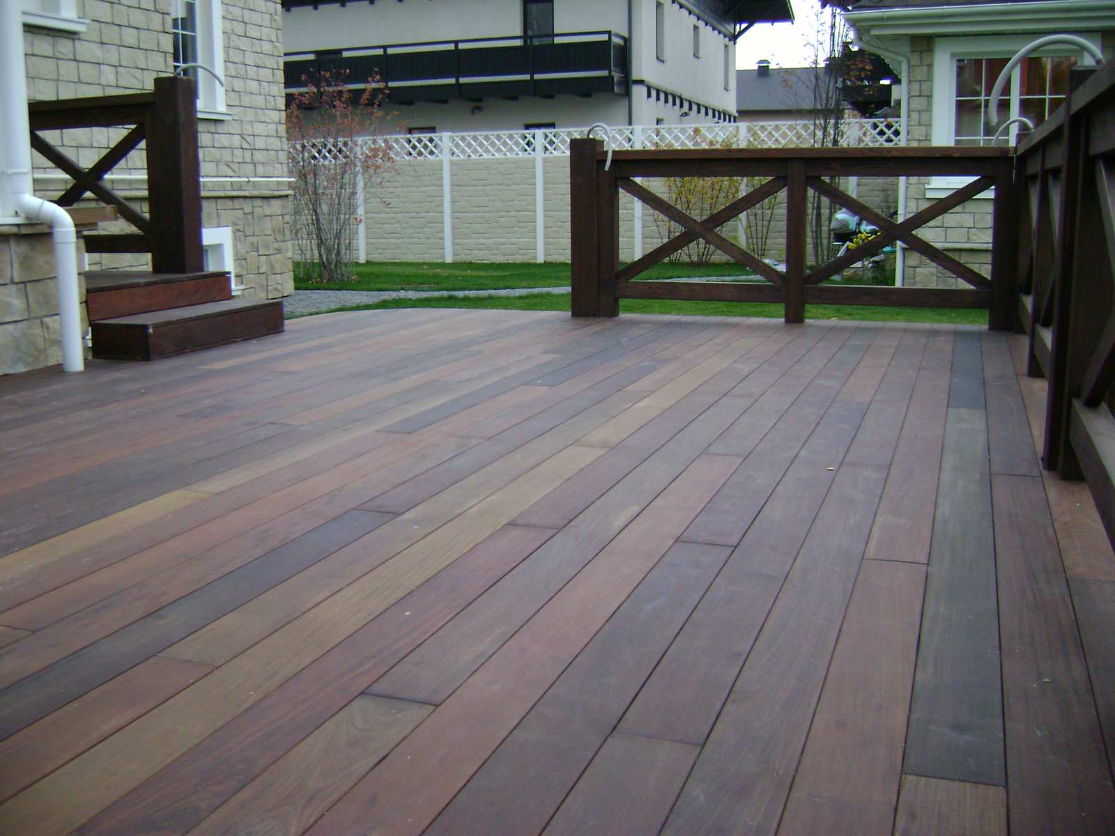Терраса лиственница - ипе
