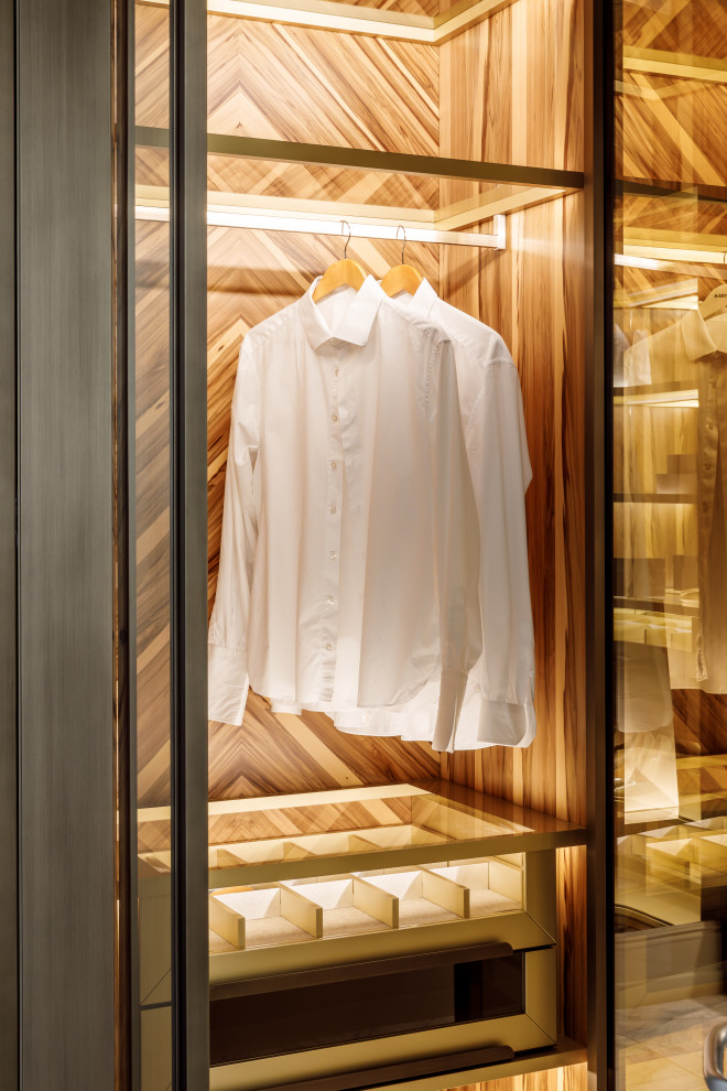 Мебель для мастер-спальни загородного дома