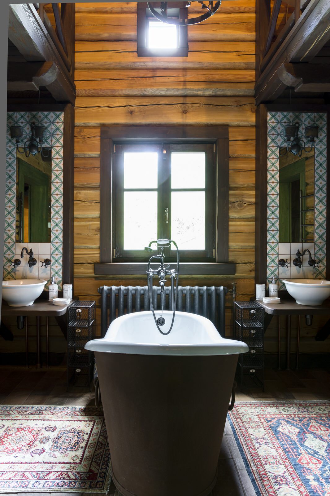 Большой дом шале