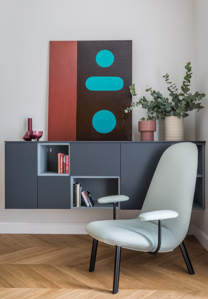 Яркая квартира с элементами из латуни