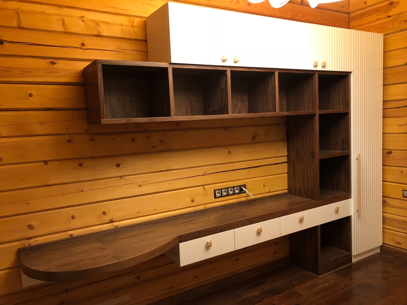 Авторская мебель.