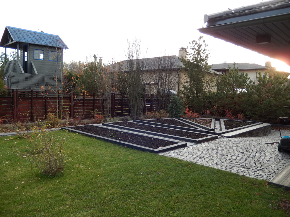 Современный сад в КП "Променад"