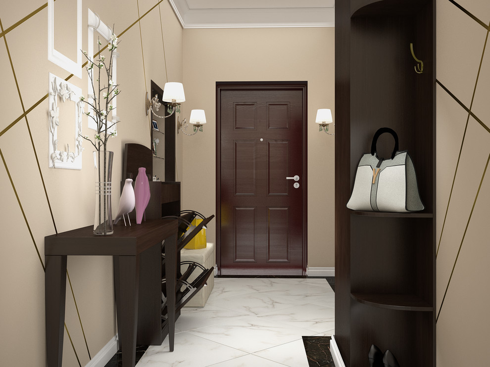 3-ёх комнатная квартира для семьи из 4-ёх человек. Коридор.