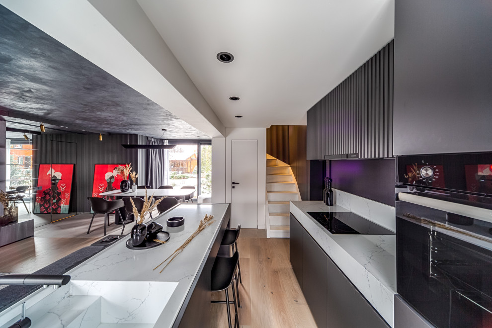 Антиизба – кухня-гостиная в темных тонах