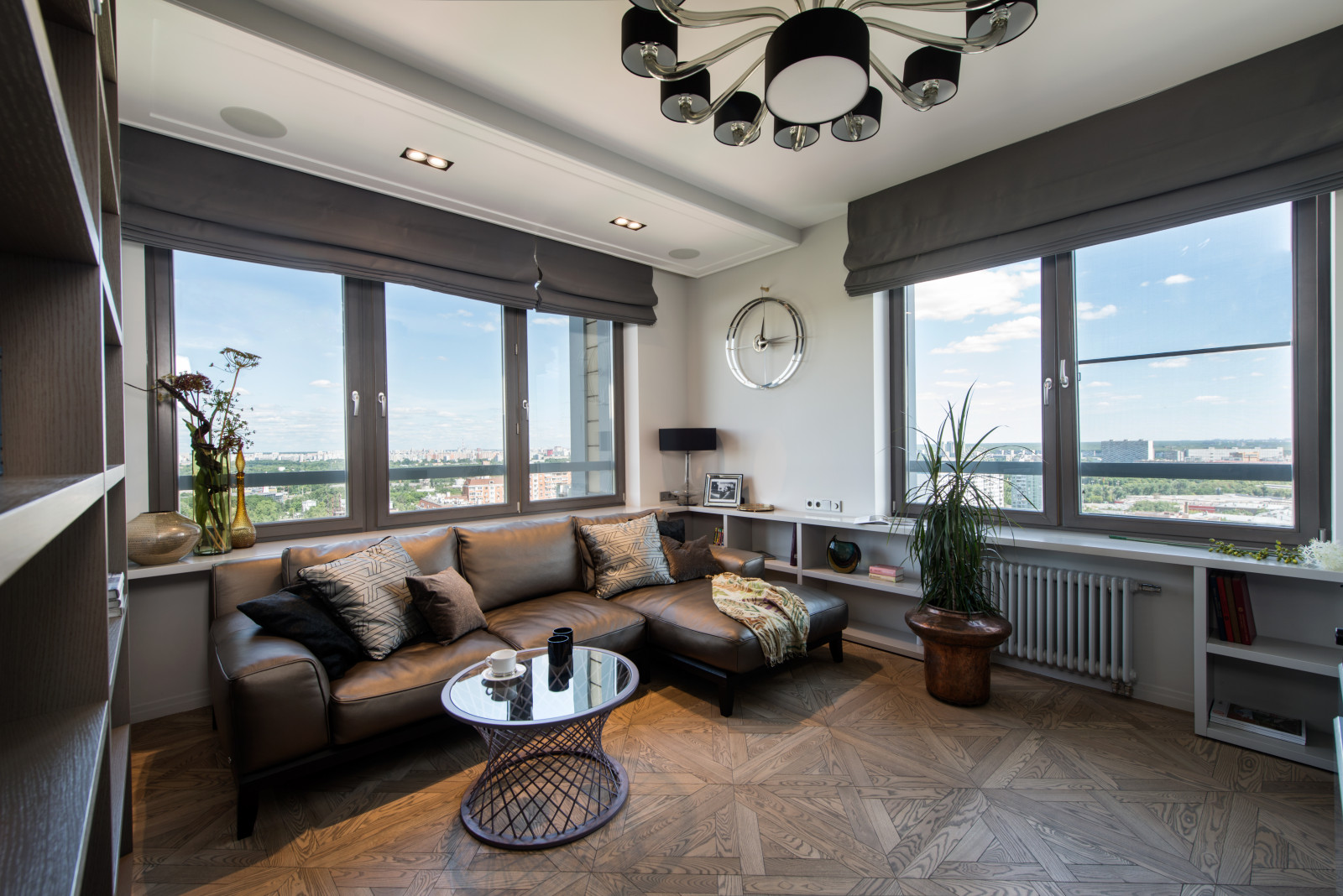 Квартира с панорамными окнами в ЖК "Седьмое небо"