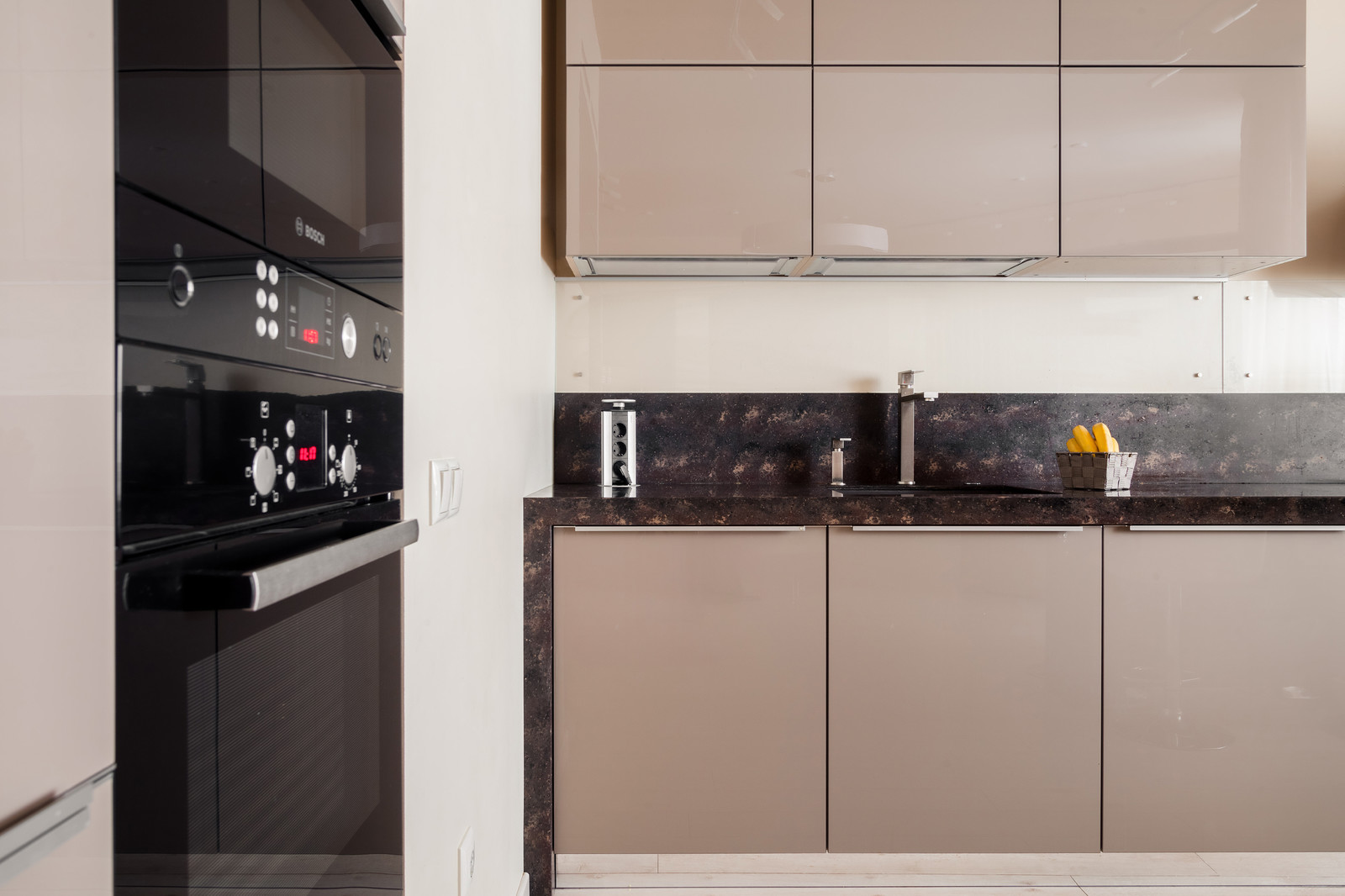 Дизайн квартиры с использованием искусственного камня