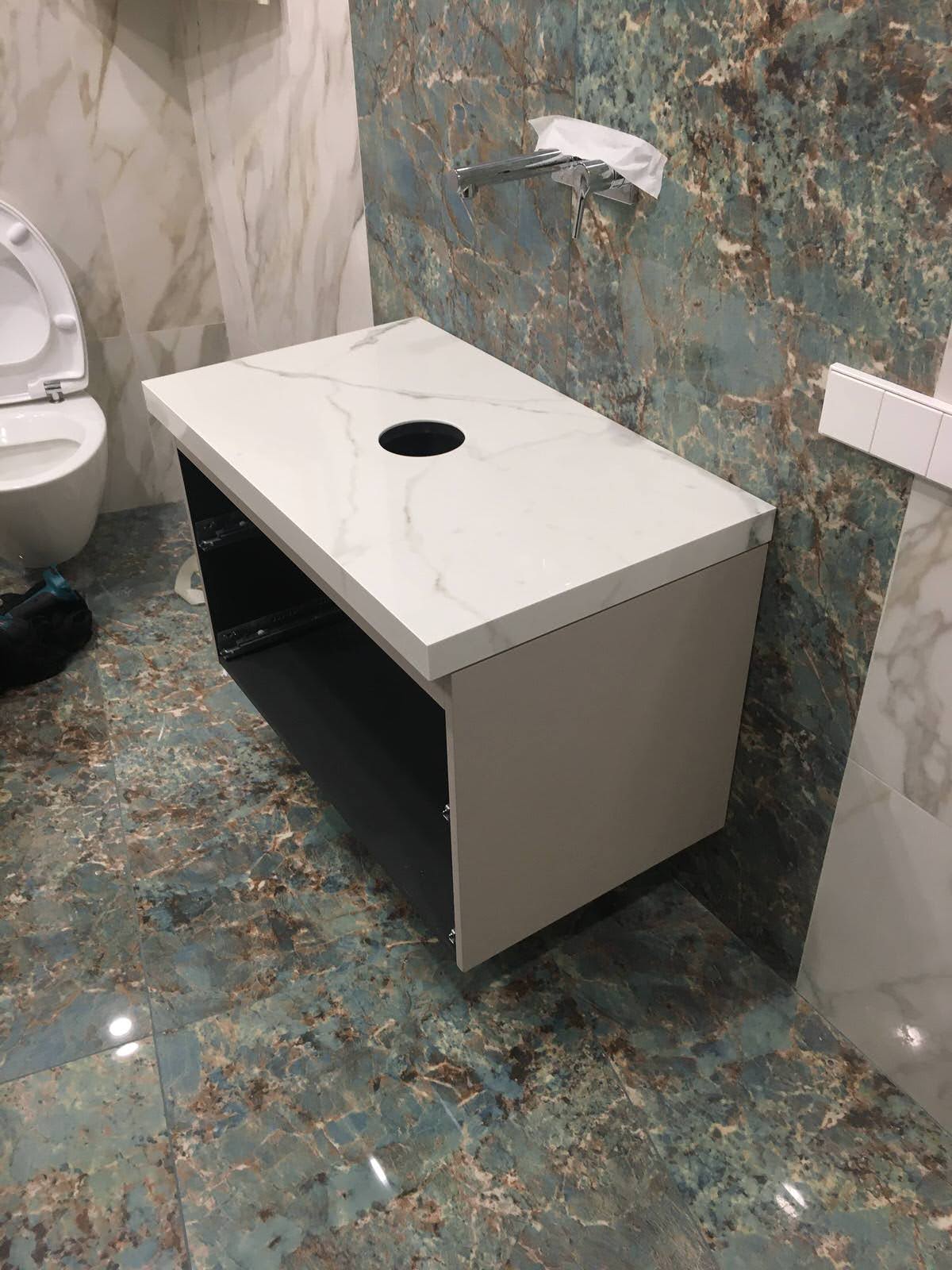 Обложка проекта: Мебель для ванной на заказ