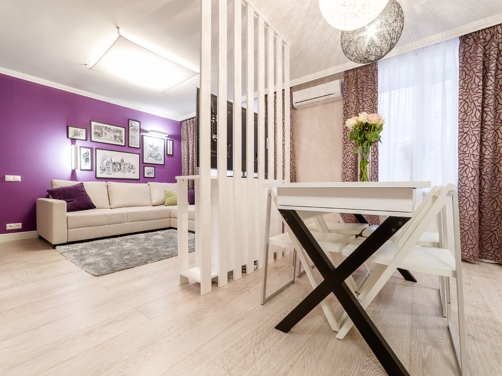 Глубокий винный цвет в интерьере стандартной двушки