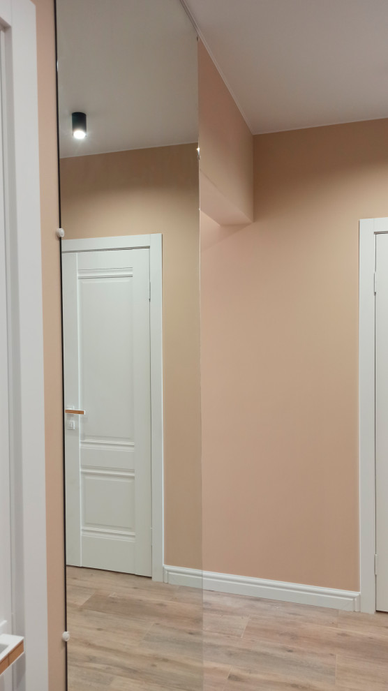 Реализация дизайн-проекта. Интерьер коридора