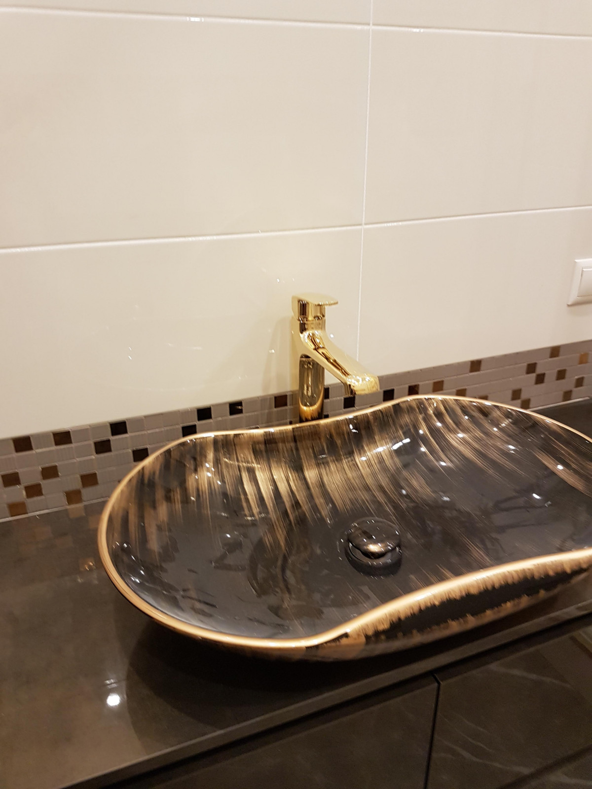 Обложка проекта: В.Ц