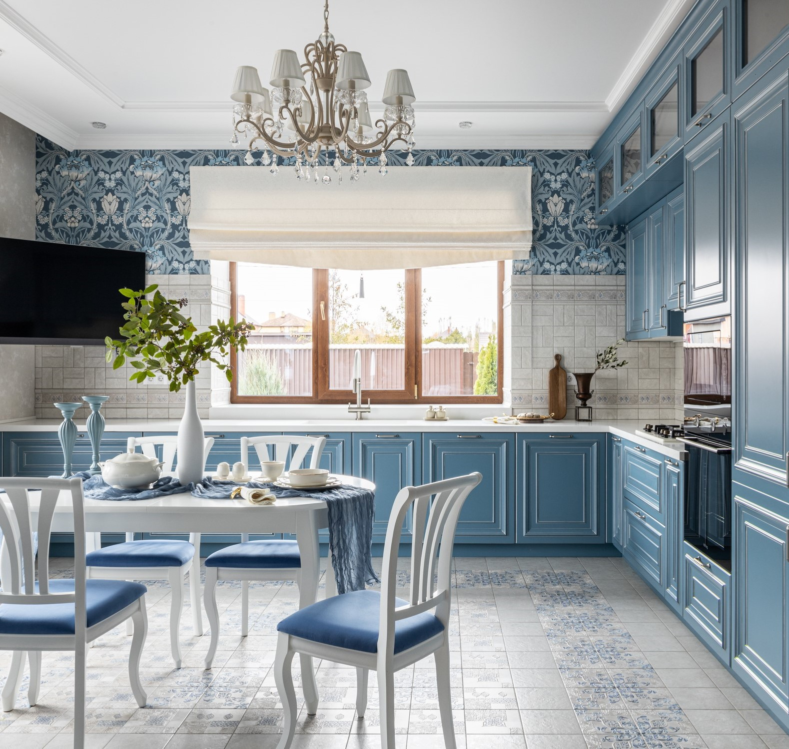 Обложка проекта: Реализация дизайн-проекта загородного дома в Нагаево