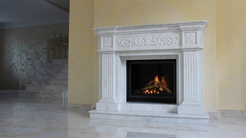 Обложка проекта: Классический камин Киев из белого мрамора
