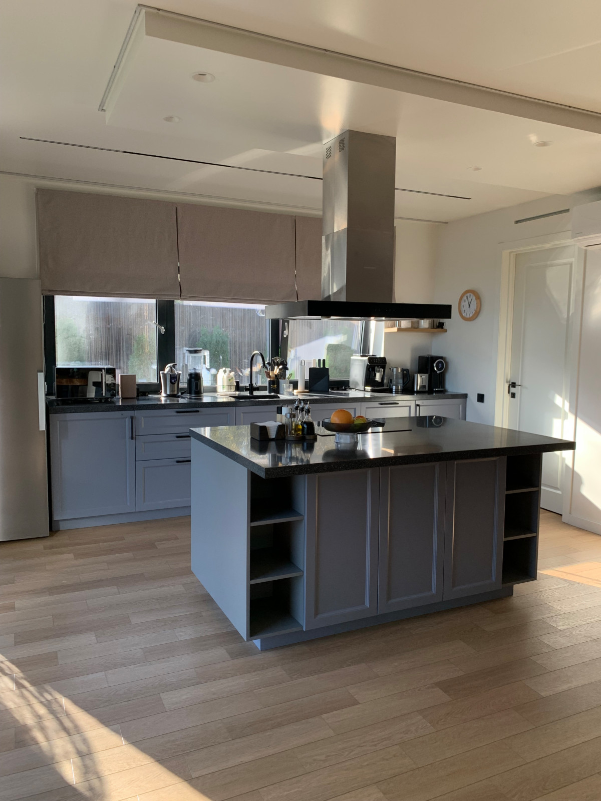 Обложка проекта: Полная меблировка загородного дома