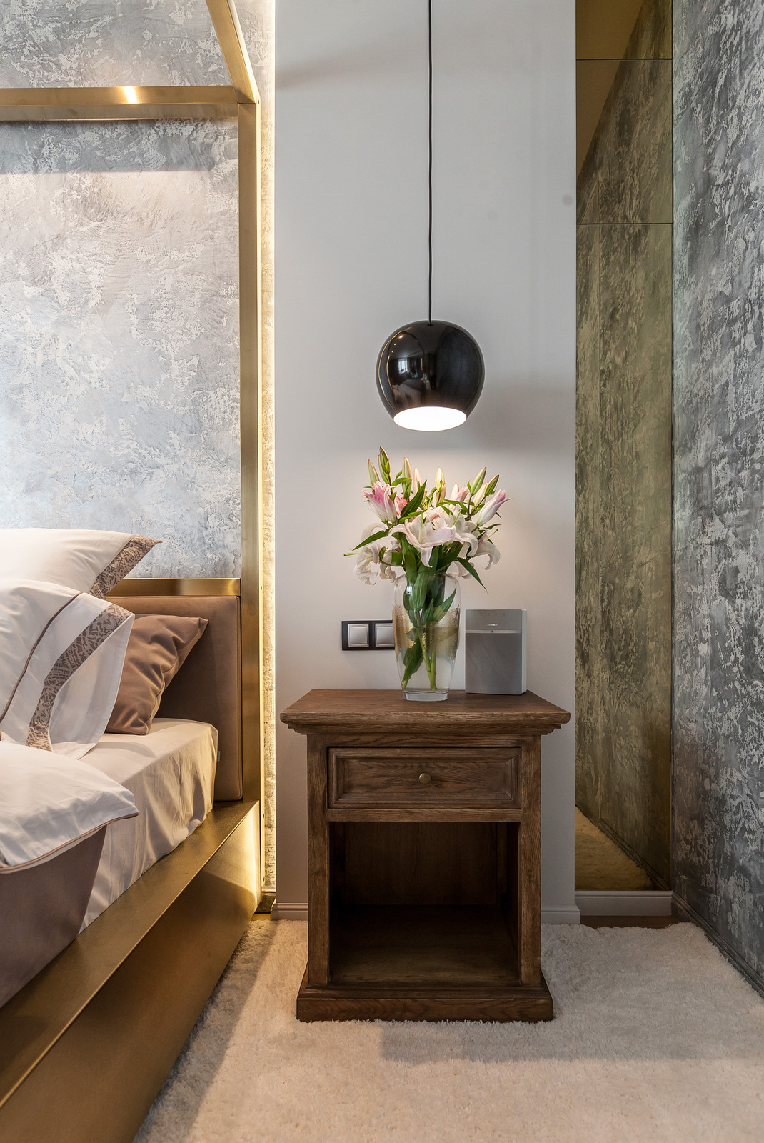 "Латунь и перламутр", для передачи "Дачный ответ" на НТВ.