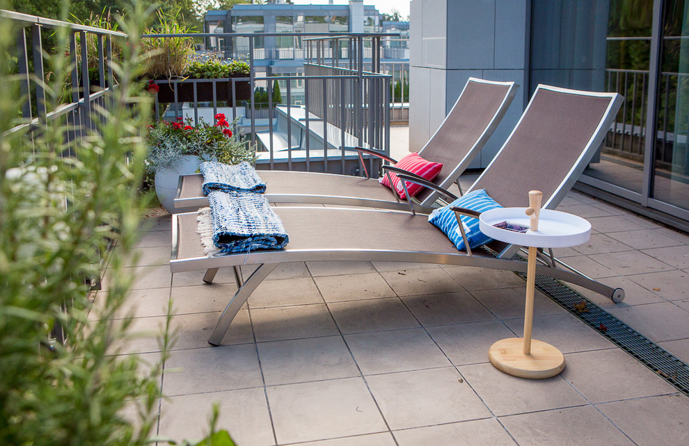 "Немного солнца в стакане воды" (Дизайнер Наталия Прохорова-Азбукина)