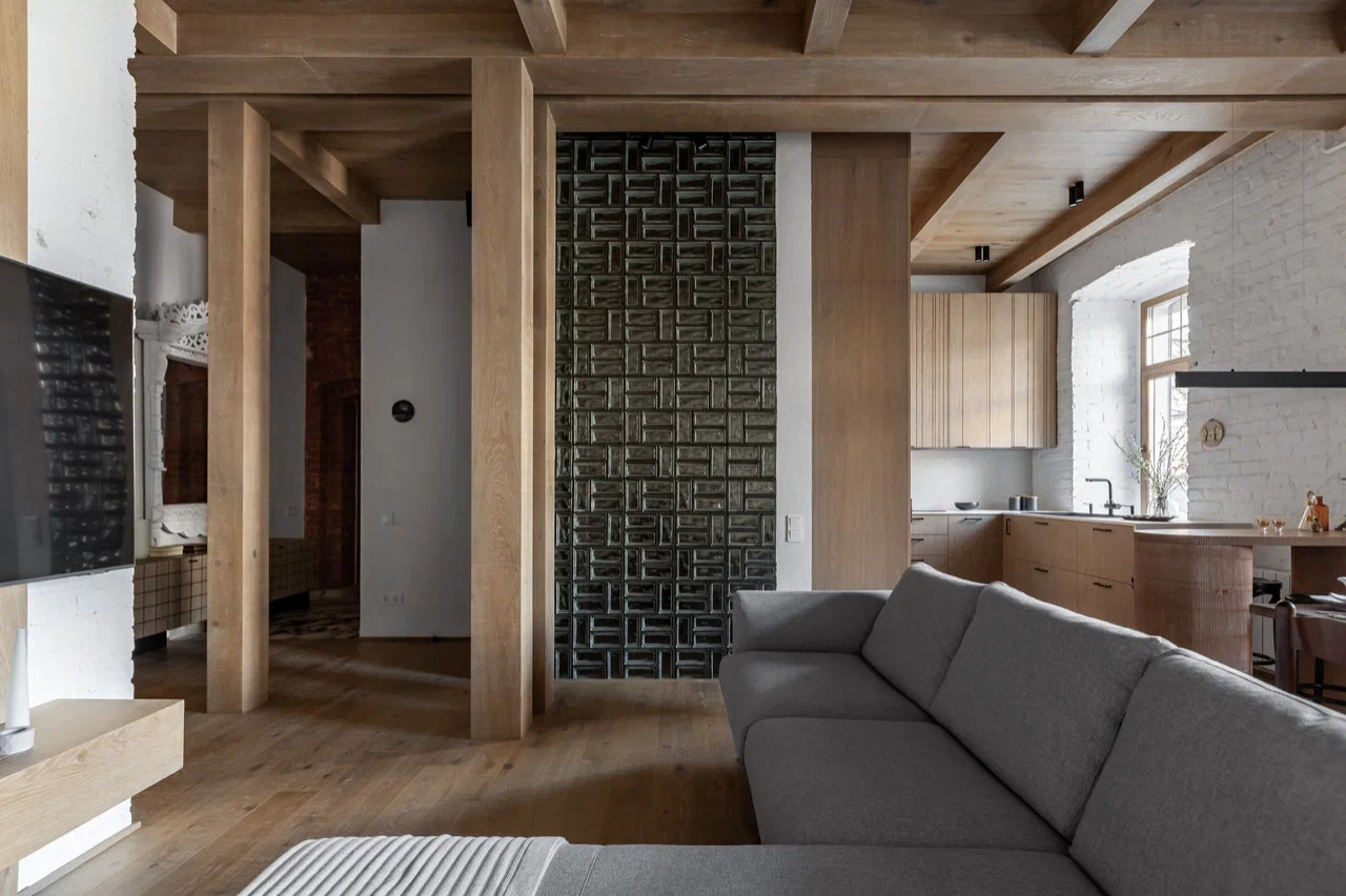 "На Петровке" - старый фонд