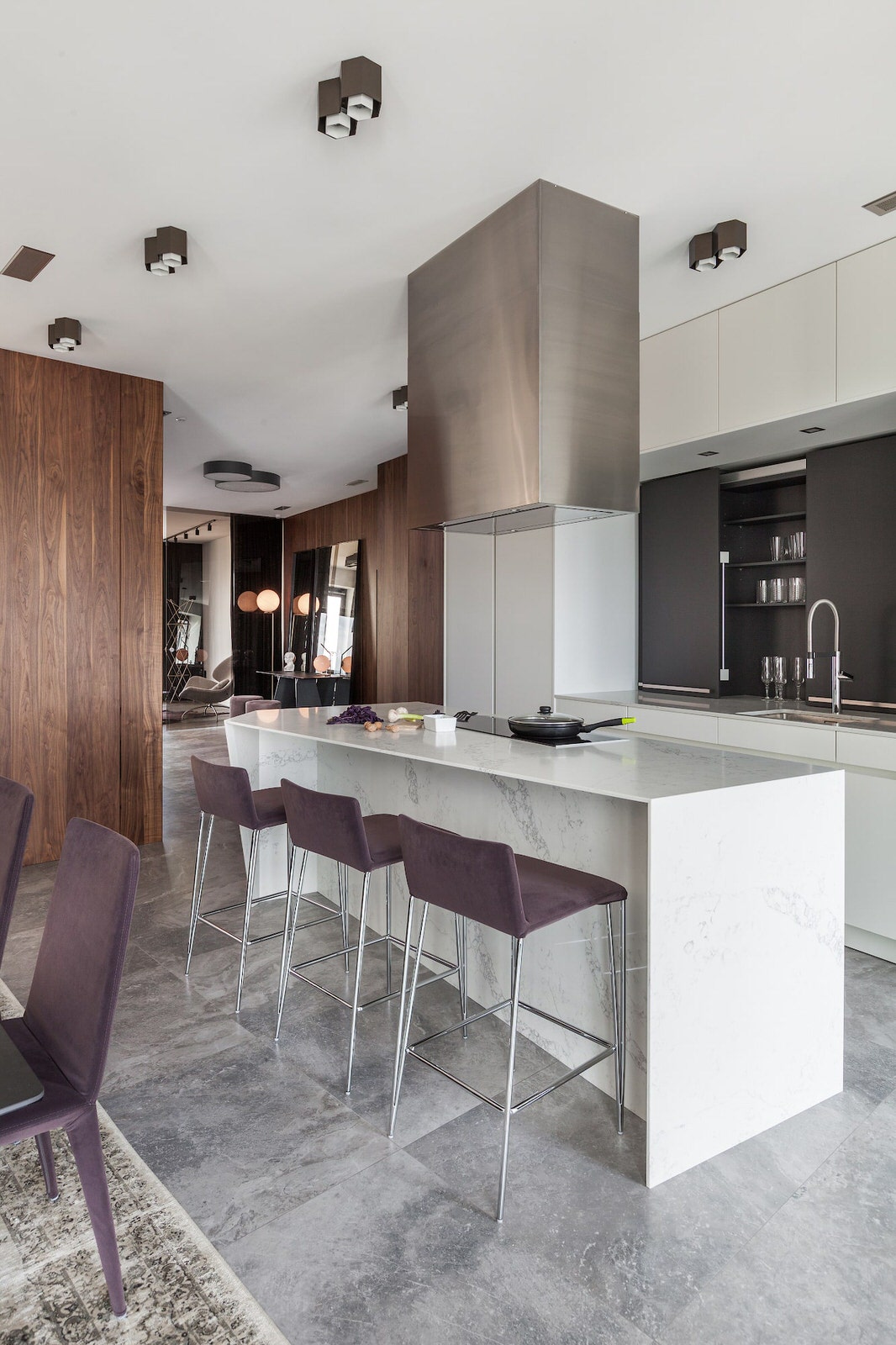 Апартаменты в американской высотке. Строго и лаконично