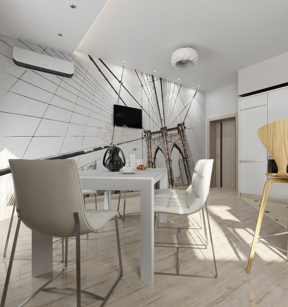 Современная квартира с большим круглым диваном