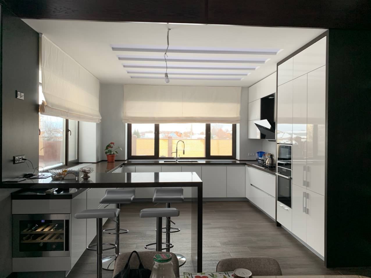 Кухня в современном стиле, пос. Большие Кабаны