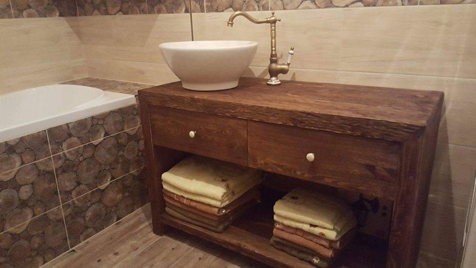 Производство мебели, терасс, пергол, бань и саун из массивного дерева.