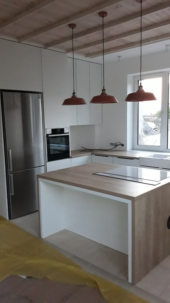 Обложка проекта: Кухни