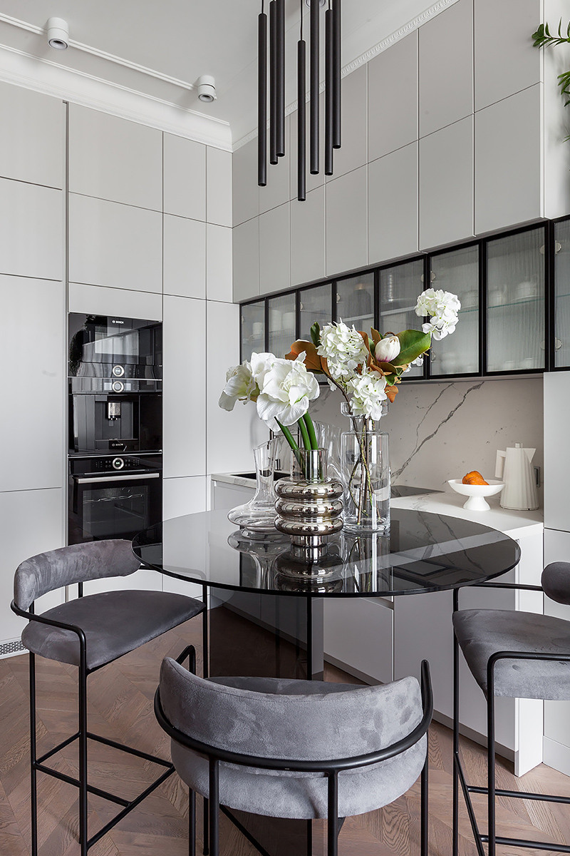 Элегантная квартира в стиле Total black