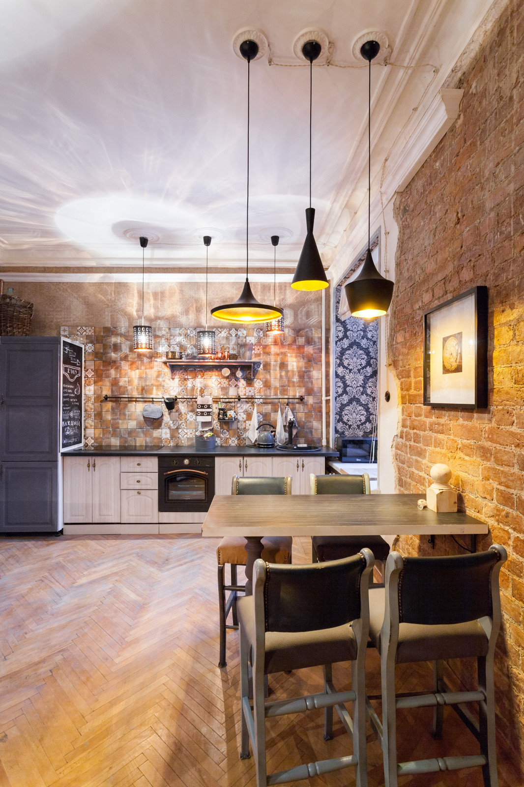 Houzz тур: «Квартира в квартире» в центре старого Петербурга