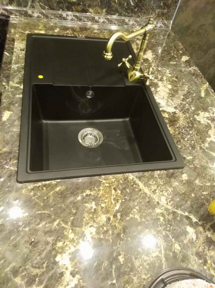 Кухня П-образная классика