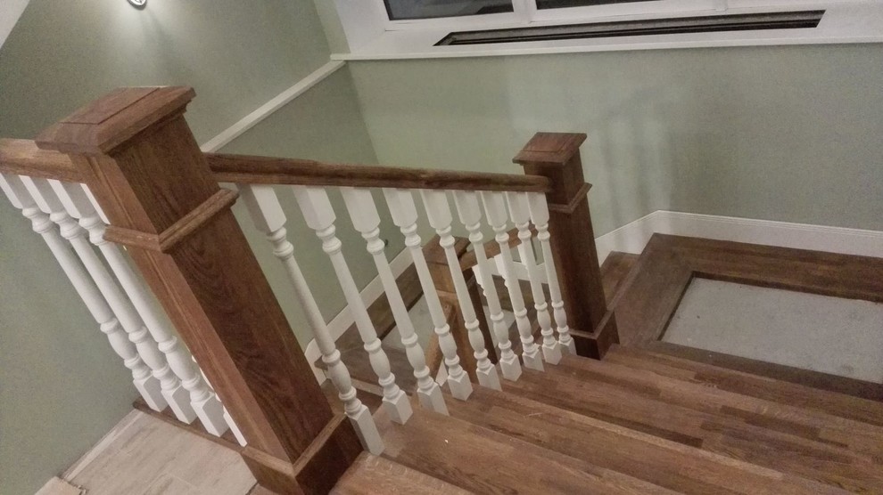 Облицовка лестницы дубом