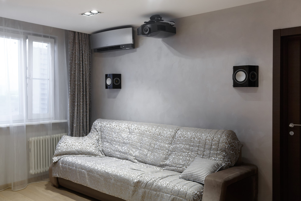 Домашний кинотеатр в небольшой комнате