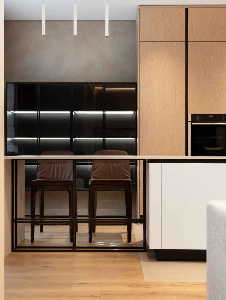 Искра Парк 595