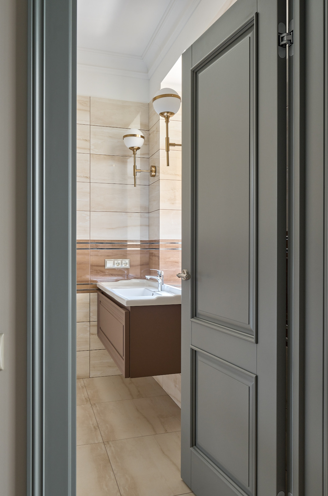 Серые двери Орлеан