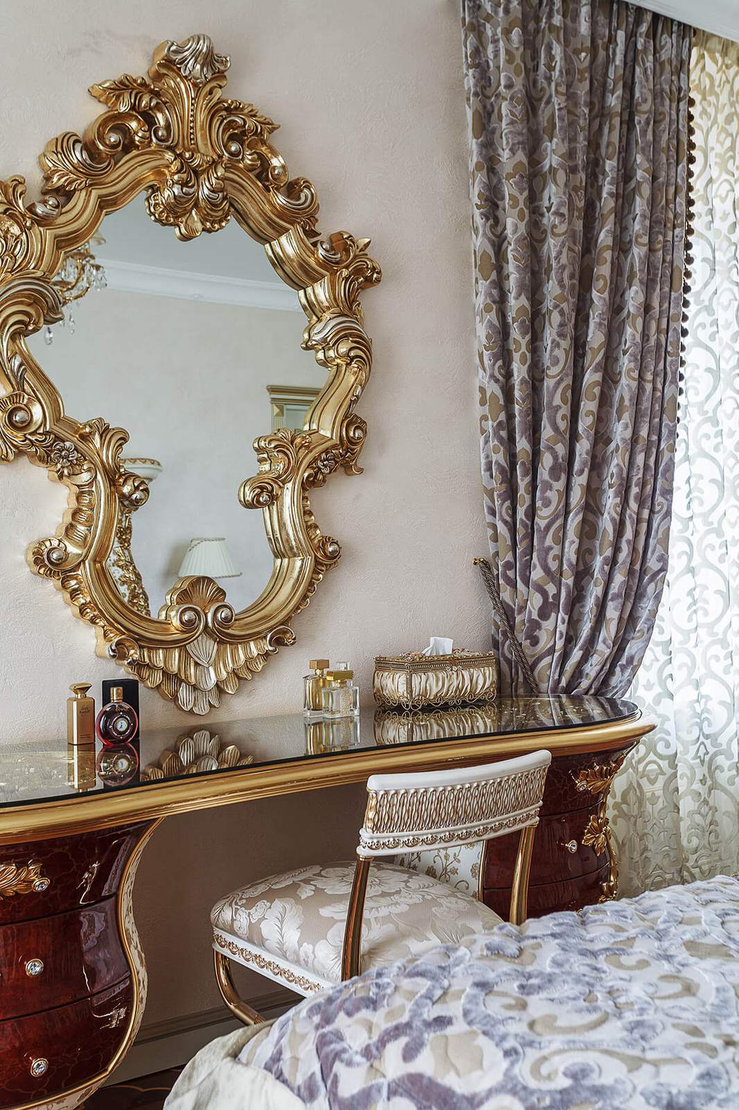 Утопая в роскоши