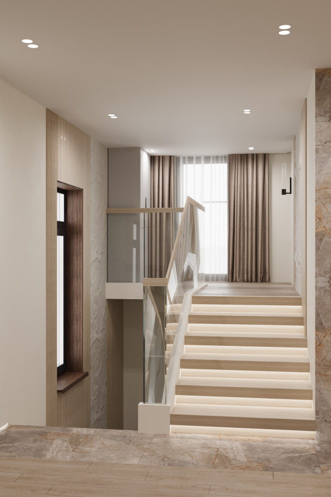 3 этаж частного жилого дома. Холл. Лестница