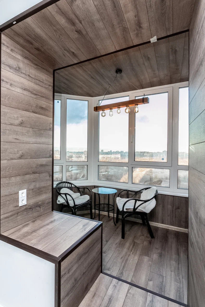 Остекление Балконов и лоджий с отделкой