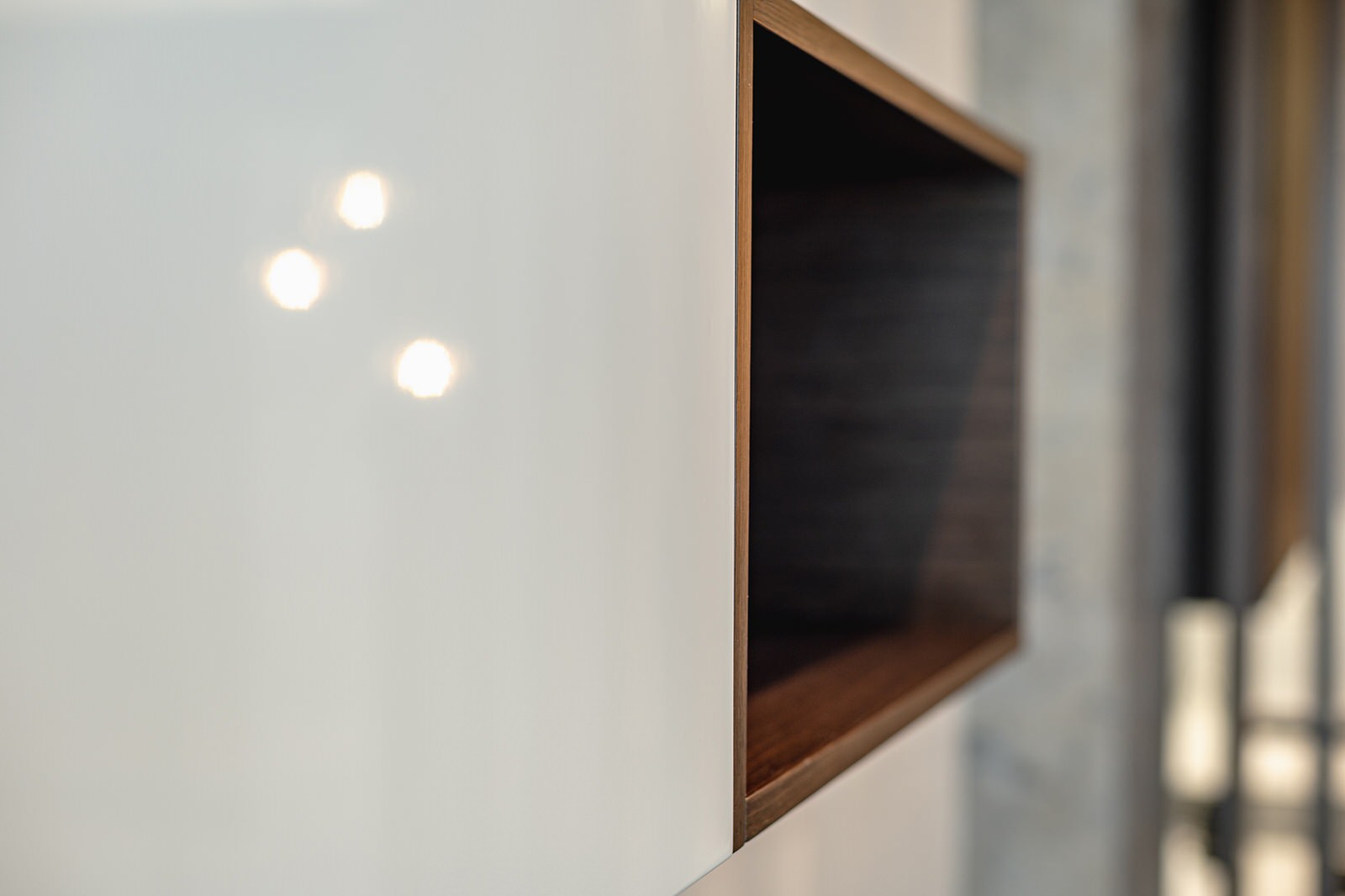 ЖК ЗАЗЕРКАЛЬЕ 406