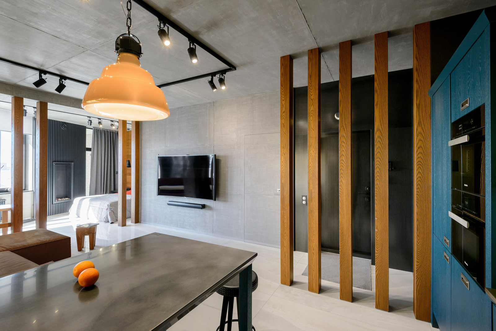 ВДВОЁМ С КОТОМ