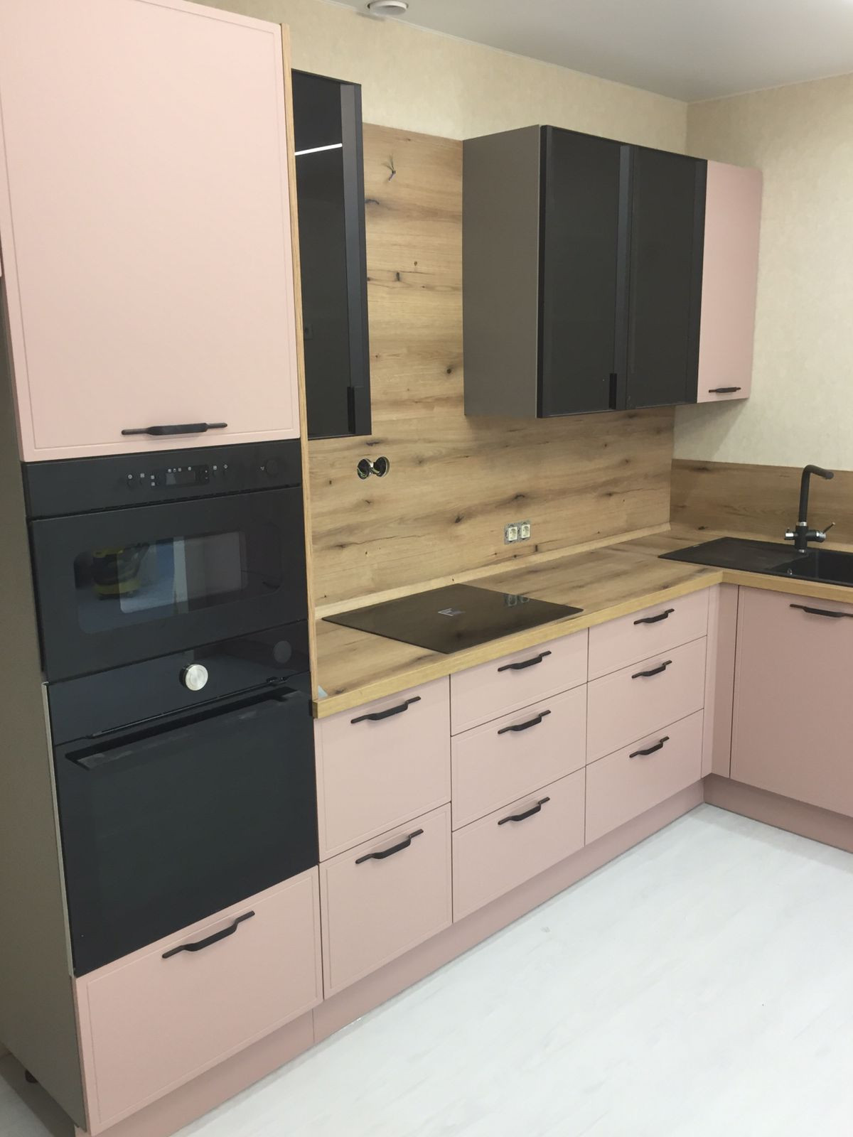 Обложка проекта: Г.Новый Уренгой, ул. Энтузиастов №9 (Кухня)